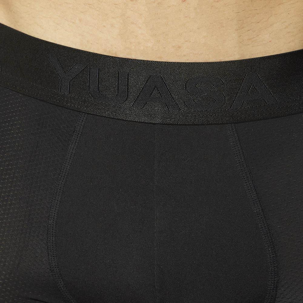 Carbon Mesh Trunk Black