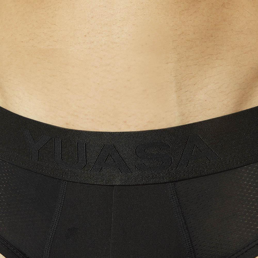 Carbon Mesh Brief Black